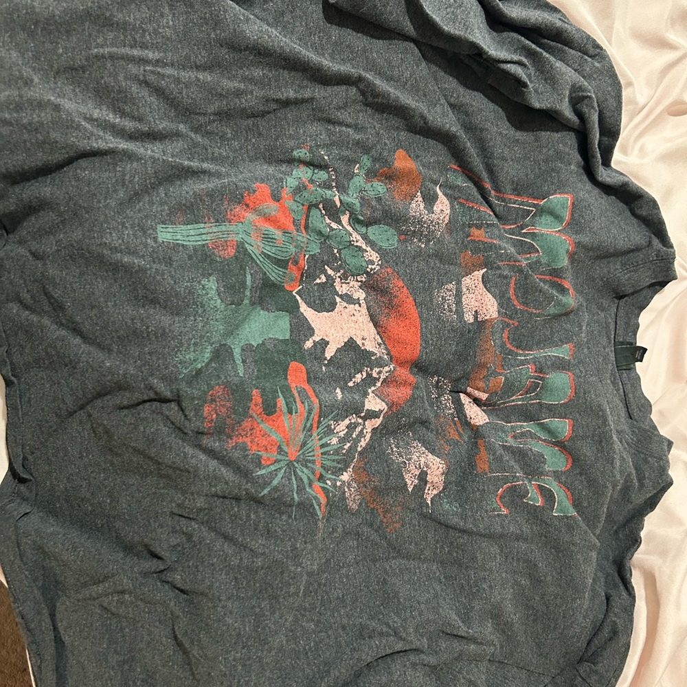 Wild Fable Multicolor Graphic Tee